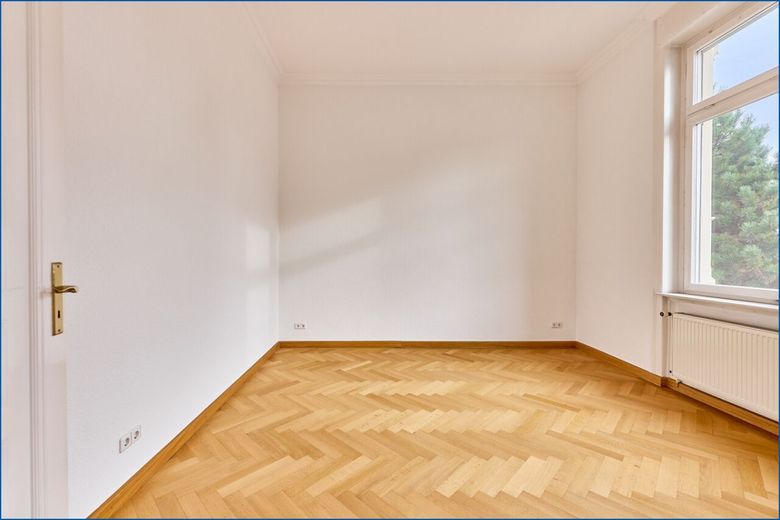 ** Stilvolle Altbauwohnung ** aus Gründerzeit ** mit Charme &amp; Ruhe in Sachsenhausen-Nord – Arbeitszimmer