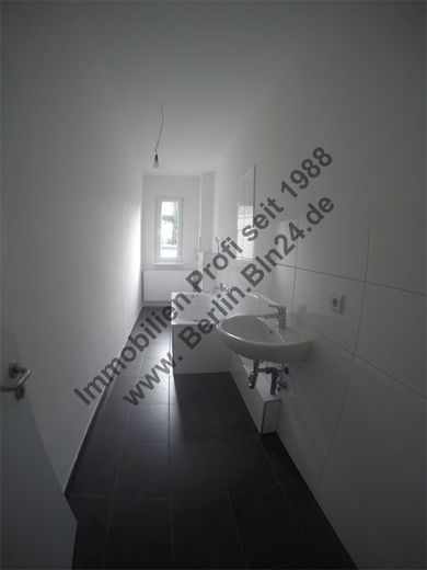 Dachgeschoß+ 3er WG tauglich+ saniert - Mietwohnung – GP --- 30.11.2016 044