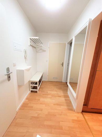 Möbliertes WG-Zimmer in zentraler Lage Singen – Flur