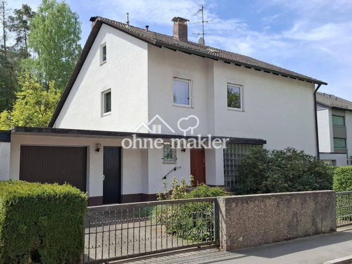Spacieuse maison d'architecte avec jardin de rêve dans un emplacement central, de particulier à particulier – Foto 1