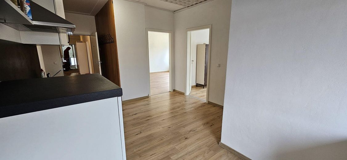 WG-Zimmer Nähe Bahnhof Furth – Küche / Esszimmer