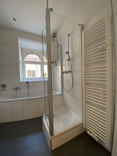 Badezimmer 1
