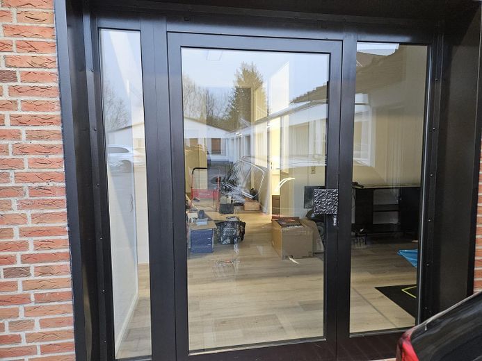 Spazio moderno per uffici e commerciale a Bad Schwartau – Eingangsbereich