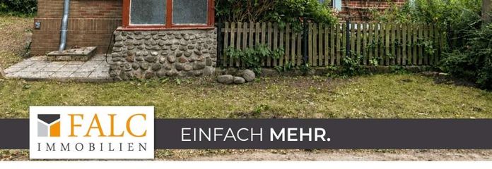 Viel Platz, großes Grundstück und enormes Potenzial – Doppelhaushälfte in Hindenberg