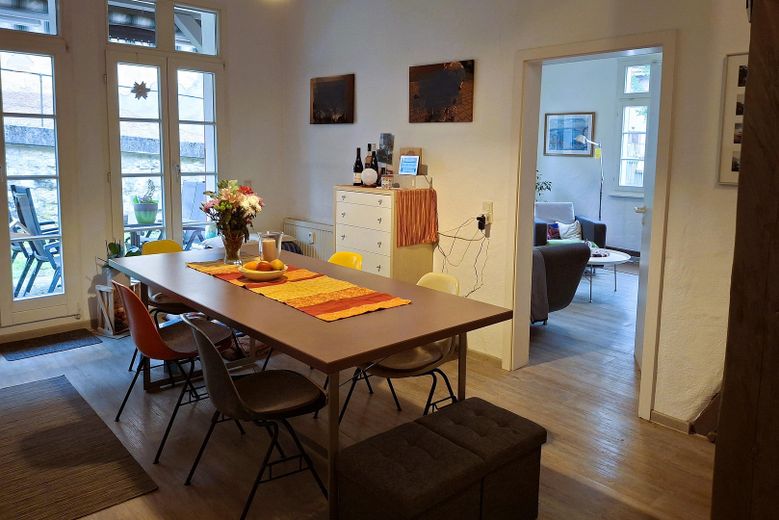 gepflegte 4,5-Zimmer Wohnung mit Gartenanteil am Rand der Altstadt – Ess-Küche