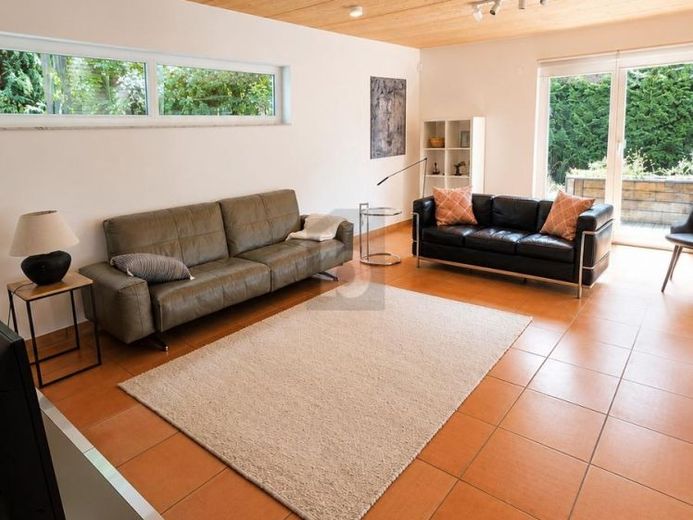 TRAUMHAUS MIT GROßZÜGIGEM RAUMGEFÜHL – Foto 1