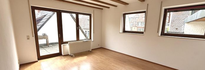 Charmante 3-Zimmer Wohnung in Öhringer Altstadt – Wohn- und Esszimmer