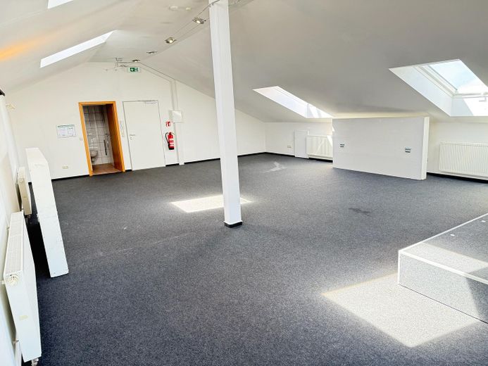 Klimatisierte Büro- Gewerbefläche (ca. 75 m²) in Innenstadtlage Groß-Umstadt – Parkplätze vorhanden – Foto 5