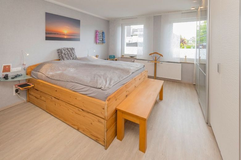 Charmante Altbau Erdgeschoss Wohnung mit Terrasse in ruhiger Lage von Eichlinghofen EG – Schlafzimmer