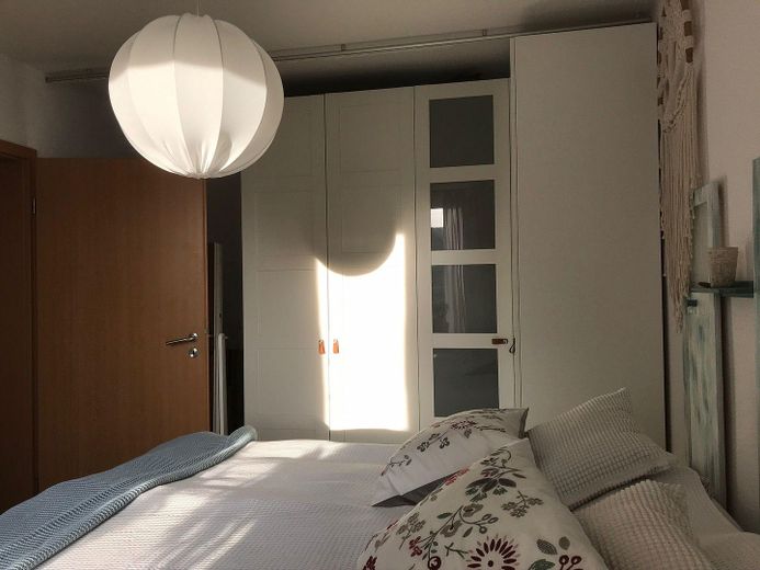 Attraktive 3 ZKB Wohnung in KR Zentrum - von Privat – Foto 5