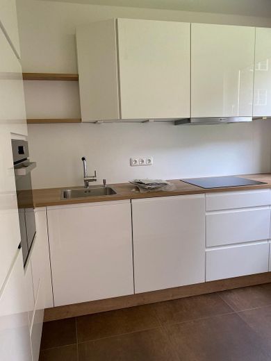 Attraktive 3-Zimmerwohnung mit sonnigem Balkon – Küche