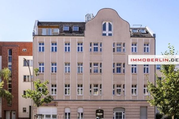 IMMOBERLIN.DE - Bella casa d’epoca ben tenuta in posizione confortevole