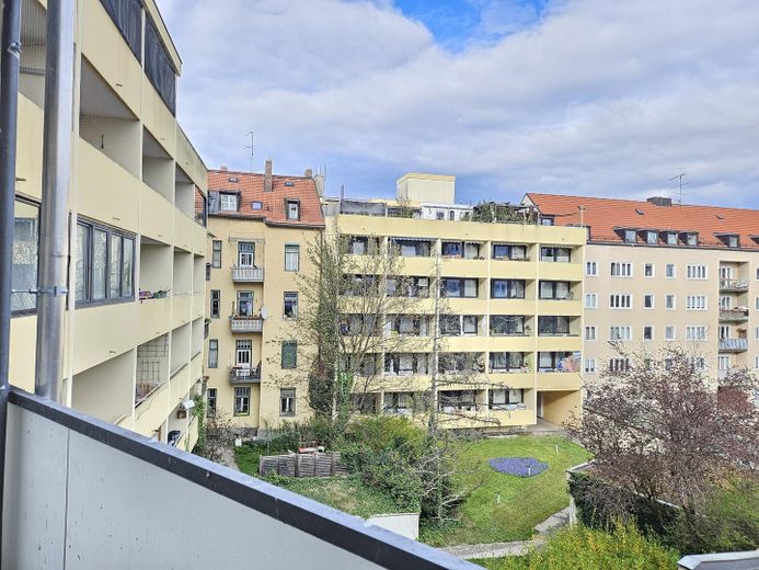 Kleine 1-Zimmer-Wohnung mit Balkon in Giesing – Foto 4