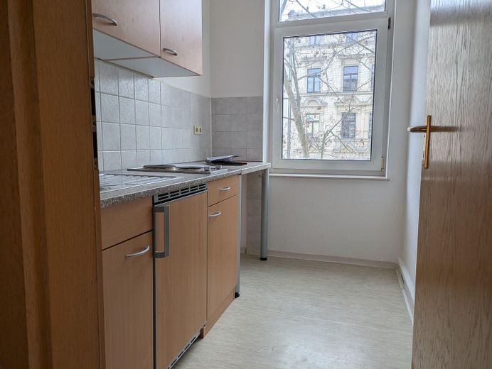 helle 1-Raum-Wohnung mit separater Küche – Küche