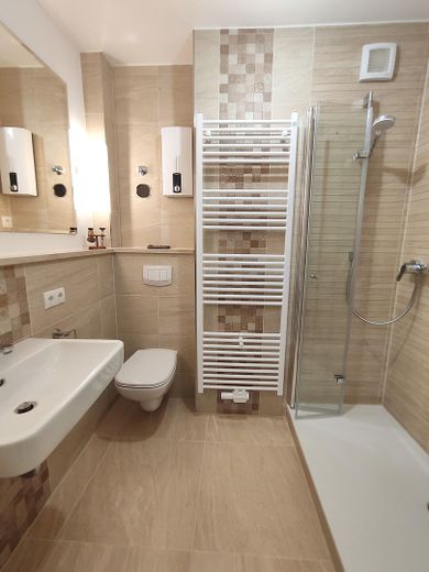 Appartamento di lusso (59 mq) in Tilsiter Platz a Kiel-Ellerbek/Wellingdorf – Duschbad mit Handtuchheizung