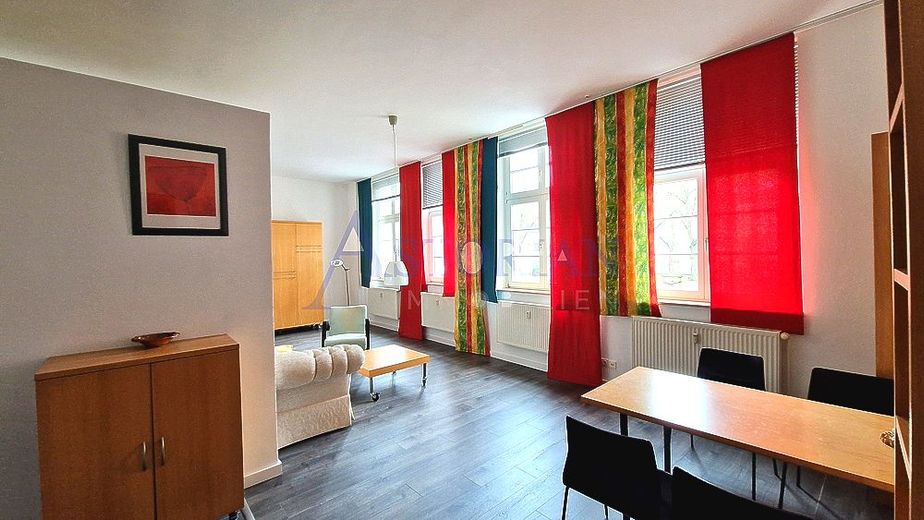 Wohnen in der alten Schule in ruhiger Lage – Zimmer