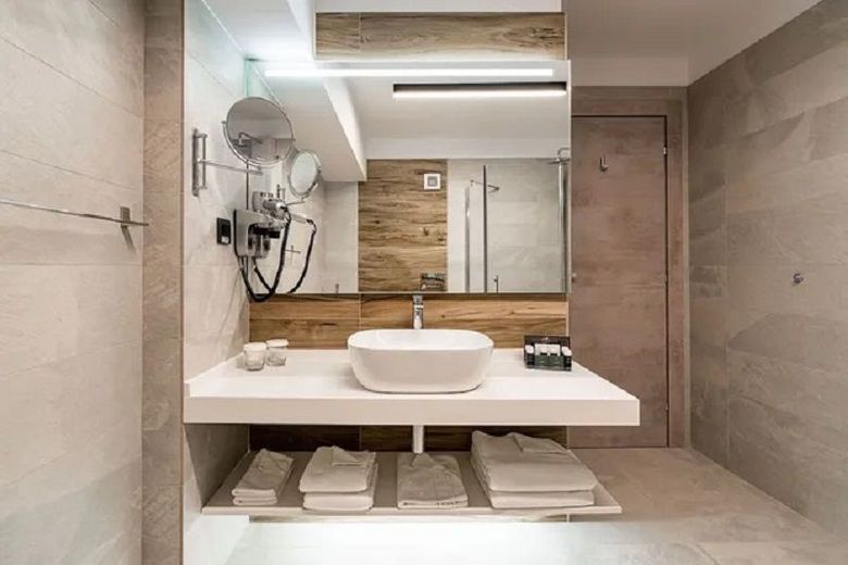Exklusive 2-Zimmer-Wohnung mit Balkon und EBK in Wedding, Berlin – 1531ce0bd3fa83da8cda41982b460ab6_10_1q4pQCZubs