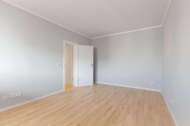 Hochwertig sanierte 3-Zimmer-Wohnung mit Balkon in Berlin-Mitte – Foto 6