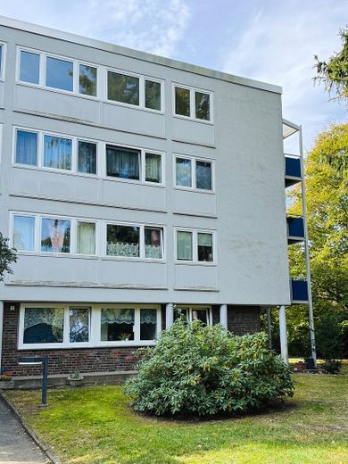 Кірхроде біля Тіргартена: відремонтована 3-кімнатна квартира із сонячним балконом і паркомісцем БЕЗ МАКЛЕРА – Haus