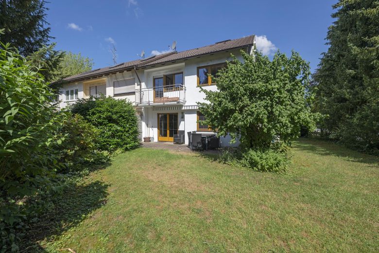 Reihenendhaus I 1996 umfassend saniert I 371 m² Grundstück – Ansicht Haus