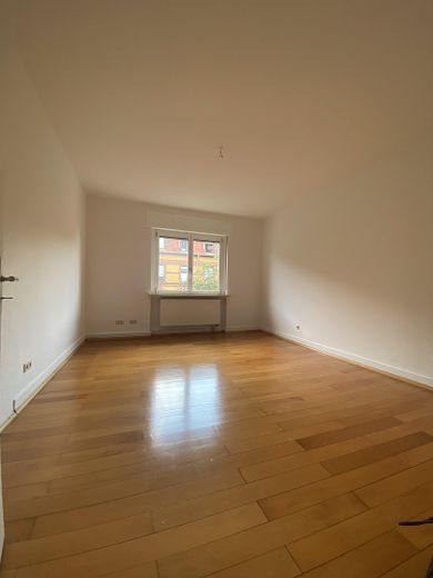 Beautiful 2-room apartment in Karlsruhe's Oststadt district – Zimmer 1