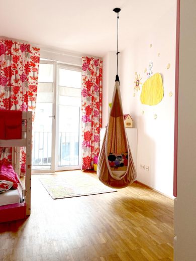 Townhouse-Wohnung Neckarstadt-Ost / Terrasse und Gartennutzung / 2 Balkone / Perfekt für Familien – Kinderzimmer