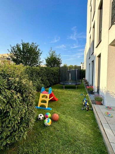 Appartement moderne et haut de gamme de 4 pièces avec jardin - sans commission – Garten