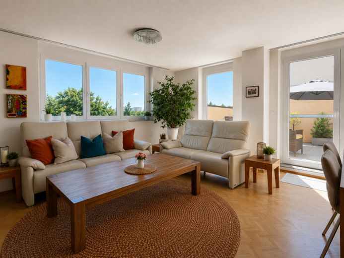 Exklusives Wohnen: 4-Zimmer-Maisonette mit großzügiger Dachterrasse! – Foto 1
