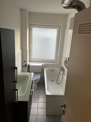 Helle 2,5-Zimmer-Wohnung mit Balkon&Terrasse in Hannover-List, Zentrale Lage nahe Lister Platz – फोटो 5