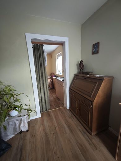 Blick auf kleine Küche /unten