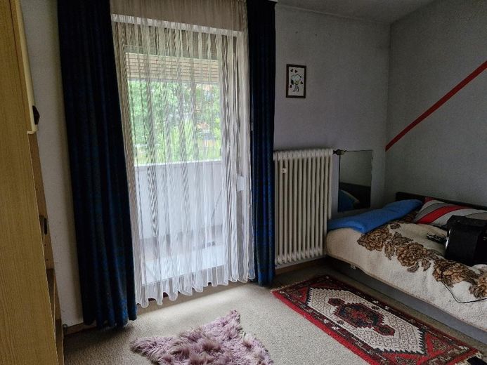 Schlafzimmer 3b