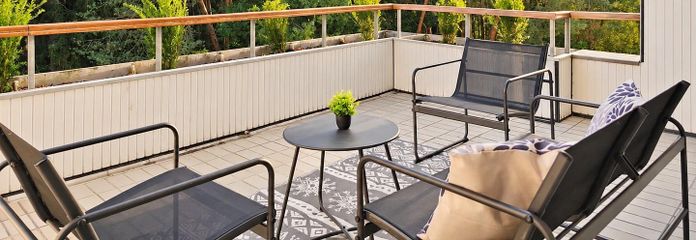 Appartement penthouse fraîchement rénové, sans commission