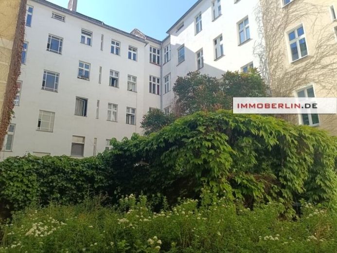 IMMOBERLIN.DE - Charaktervolle Altbauwohnung mit Balkons in begehrter Gleimkiez-Lage – Foto 1