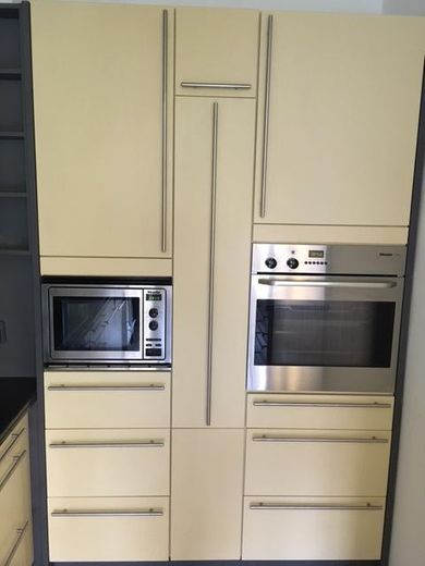 72 qm - Fürstenbergerstr. 168, 60323 Frankfurt mit Concierge – Küche
