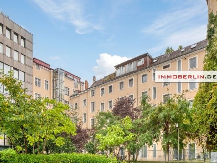 IMMOBERLIN.DE - Elegante, ben proporzionato appartamento d’epoca in posizione tranquilla presso la Deutsche Oper – Foto 1