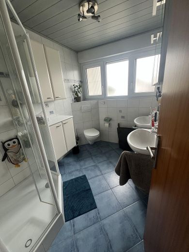 Bad mit Dusche OG