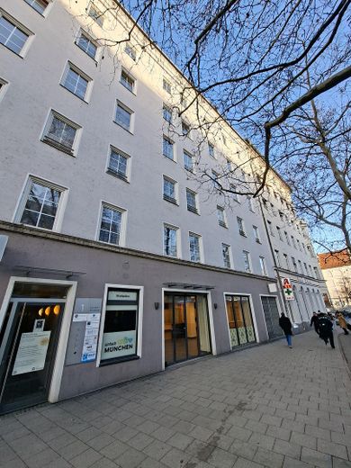 Außenansicht - Gebäude