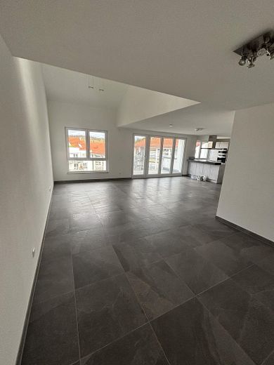 Wohn-Esszimmer mit Luftraum