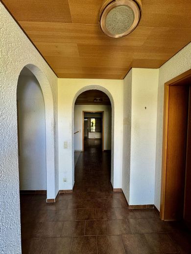 Haus in bester Südlage mit unverbaubarem Ausblick – Flur