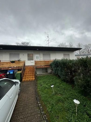 KAPITALANLAGE - MFH - Mehrgenerationenhaus - RENDITE - Gewerbemöglichkeiten mit Kühlräumen – 1 Balkon mit Außenbereich (6)