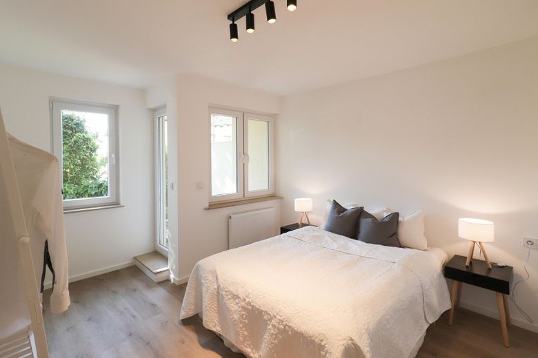 Appartamento completamente ristrutturato con cucina componibile, due terrazze ed esposizione a sud, da privato – Schlafzimmer