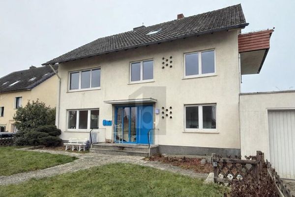 RÉNOVÉ ET ENTIÈREMENT LOUÉ INVESTIR SANS SOUCIS