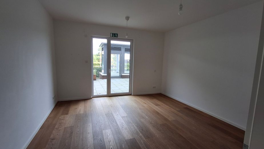 Großzügige 4-Zimmerwohnung in Rostock zwischen Stadtmauer und Warnow gelegen – Kind 1