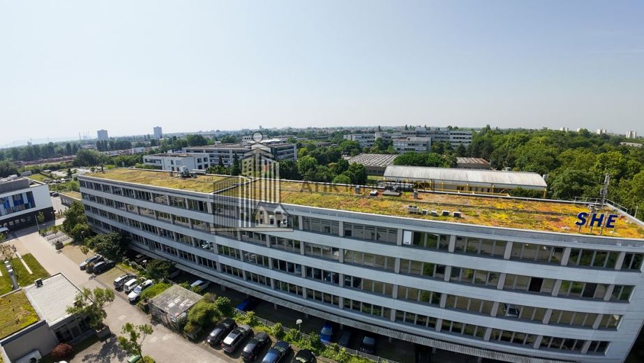 ATIK: Moderne, individuell gestaltbare Arbeitsplätze - provisionsfrei – Drohnenaufnahme