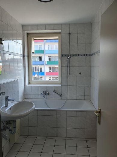 Bad zum Fenster