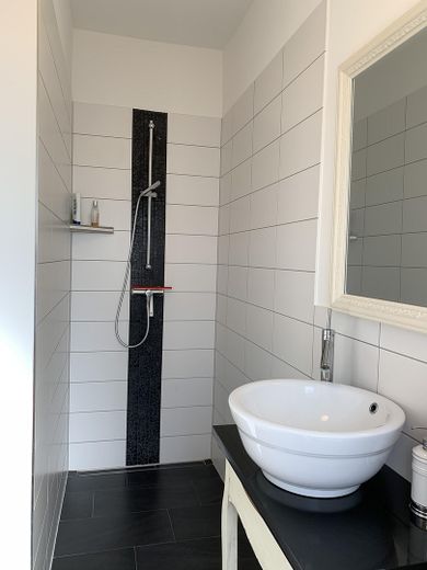 Dusche im Gästebad