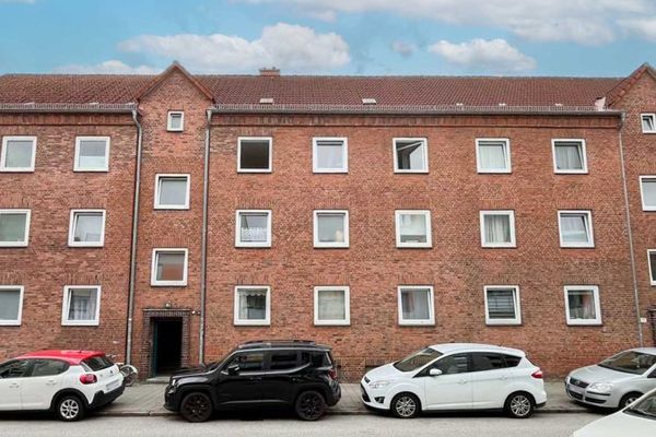 Deux immeubles résidentiels à plusieurs logements avec une location solide et un potentiel supplémentaire de valorisation