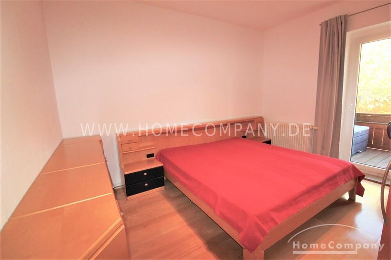 12057 HomeCompany Dresden सुसज्जित/Furnished बालकनी सहित 2-कमरों का अपार्टमेंट, Dresden-Gruna में, अधिकतम 1 व्यक्ति – 728c2010ebb39d9ca096bf680a826de4d376c049.jpg