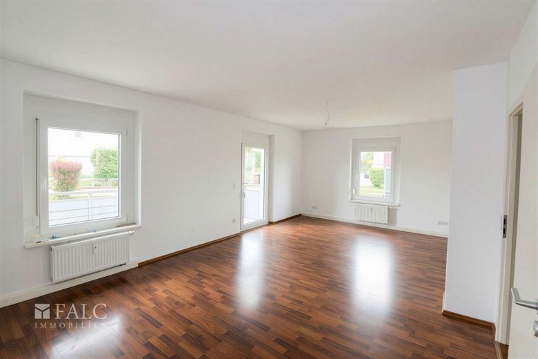 Sofort Verfügbar – Wohnzimmer