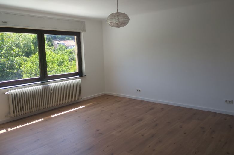 Helle 3 Zimmer Wohnung im Grünen – WJ-00193_bild_001.jpg